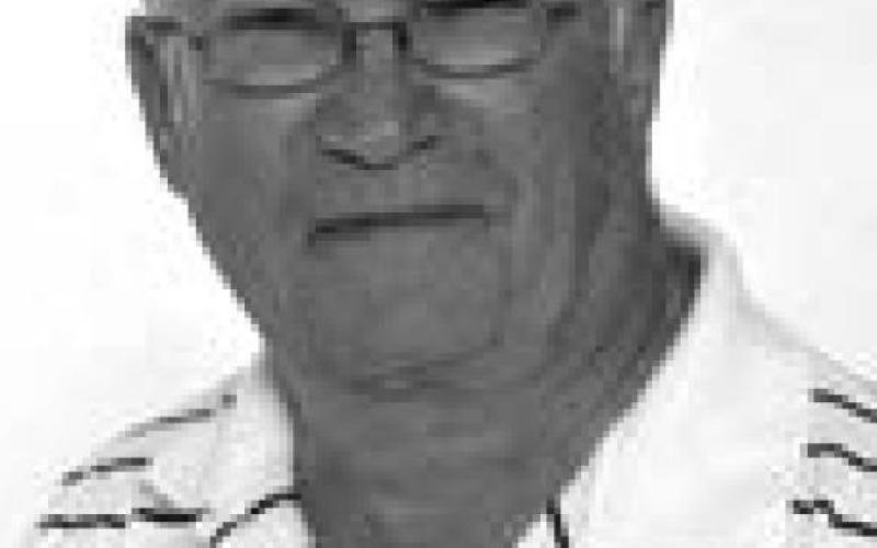 Kenneth Holzer
