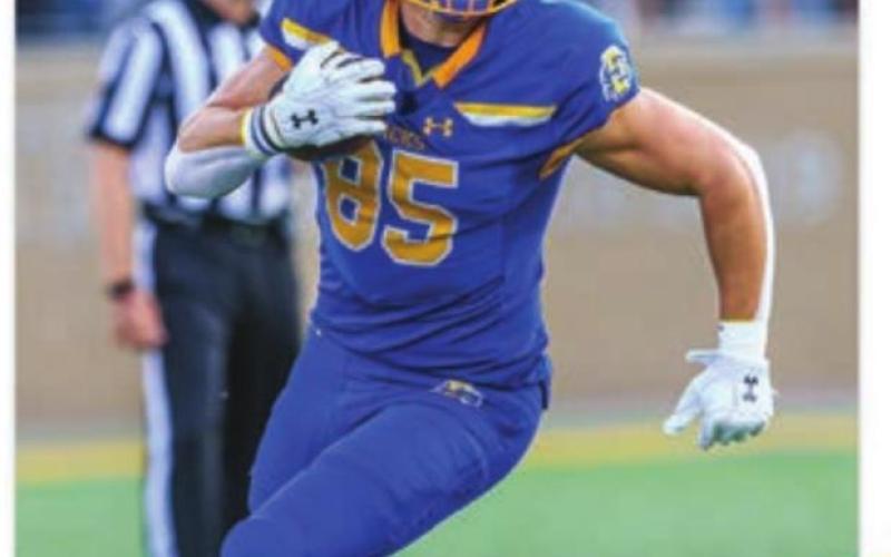 Kraft has 3 TD grabs this season as Jacks start 3-0