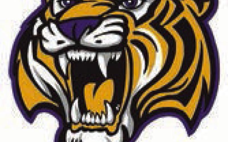 Big third quarter lifts Dupree past McLaughlin 69-39