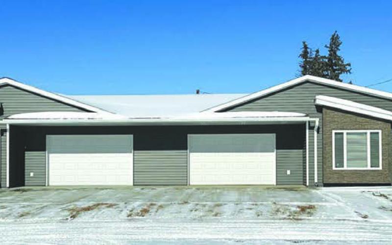 DakotaPlex Apartments