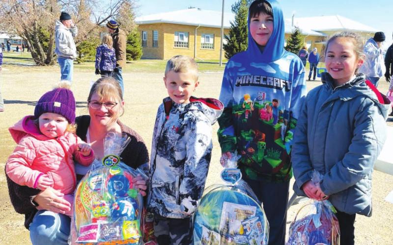 4-Hers host annual Easter Egg Hunt
