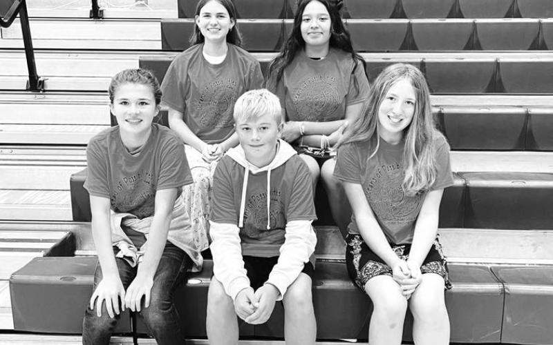 Middle School/High School AR Summer Readers. FRONT (L to R): Claire O’Leary, Owen Schweitzer, Kamee Mareska; BACK: Meredith Maciejewski, Kessa Bigger.