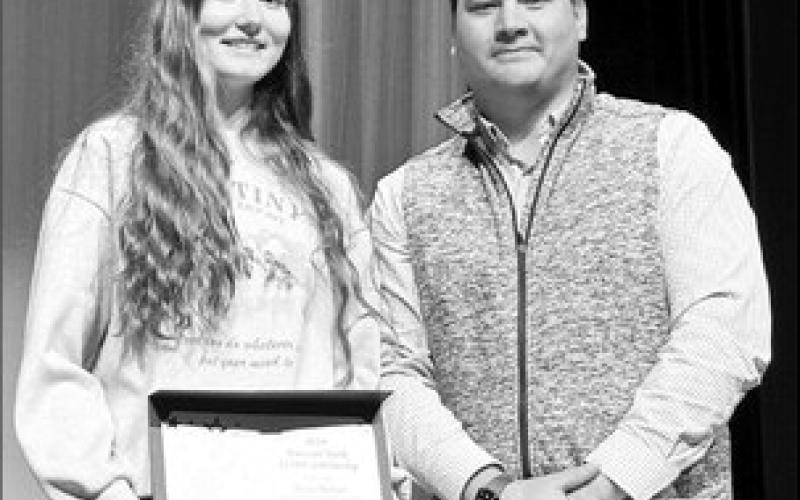 Dacotah Bank Scholarship