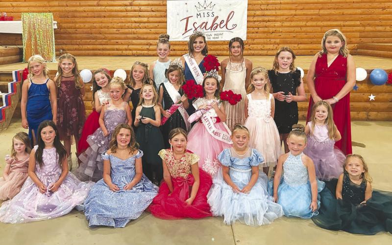 The contestants of the 2026 Miss Isabel Pageant. Front (l-r): Tenley Webb, Blake Booth, Harper O’Leary, Lakyn Lindskov, Remington Aberle, Jessa Aberle, Kara Aberle; Second row: Drew Long, Maren Maher, Sawyer Schweitzer, Nerishca Weldon, Mia Linderman; Third row: Charlie Boden, Tessa O’Leary, Elliot Schweitzer, Charlie Long, Rowan Maher, Remington Schott, and Miné Baker; Back: Realyn Quaschnick, Tegan Baker, and Ada O’Leary. Photo by Ann Arnold