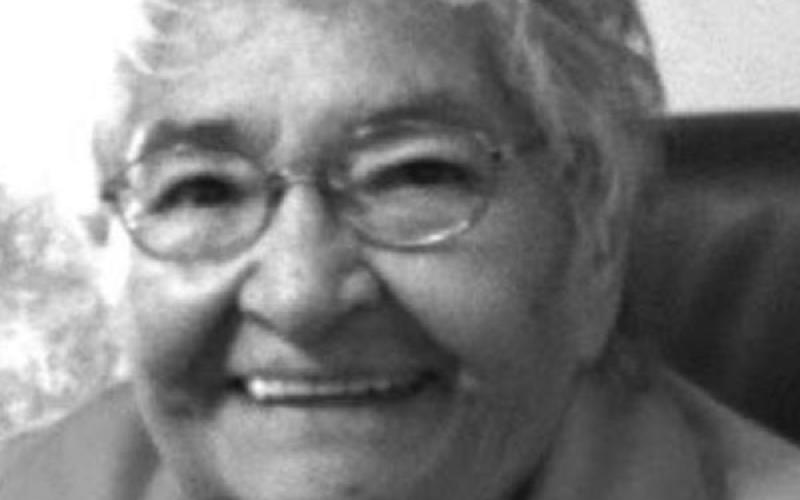 Luverne Lavina (LaPlante) Cummings