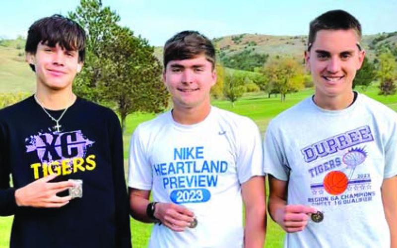 McLaughlin boys edge Dupree for State Class A berth