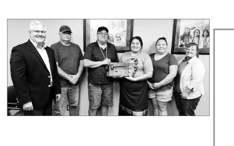 McLaughlin Board receives award