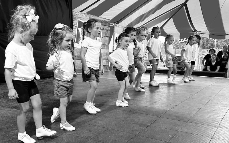 Clogging for the crowd ...