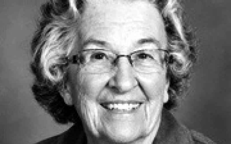 Viola Mae Serreyn