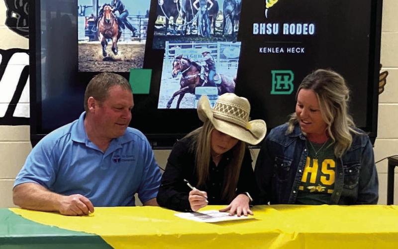 Heck to rodeo at Black Hills State