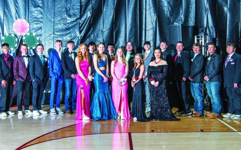 TLHS Juniors FRONT (L-R): Kendyl Locken, Sara Holzer, Averie Marshall, Kenlea Heck, Taylor Peterson; BACK: Wyatt Boysen, Otto Red Bear, Gracen Hansen, Carter Keller, Kyler Bollinger, Kody Keller, Aidan Rough Surface, Tristan Dupris, Mason Arpan, Elijah Brewer, Tell Murray, Dan Peterson, Tye Boldt, Jayden Goldade, Aidan Swift Hawk, Andrew Meier.