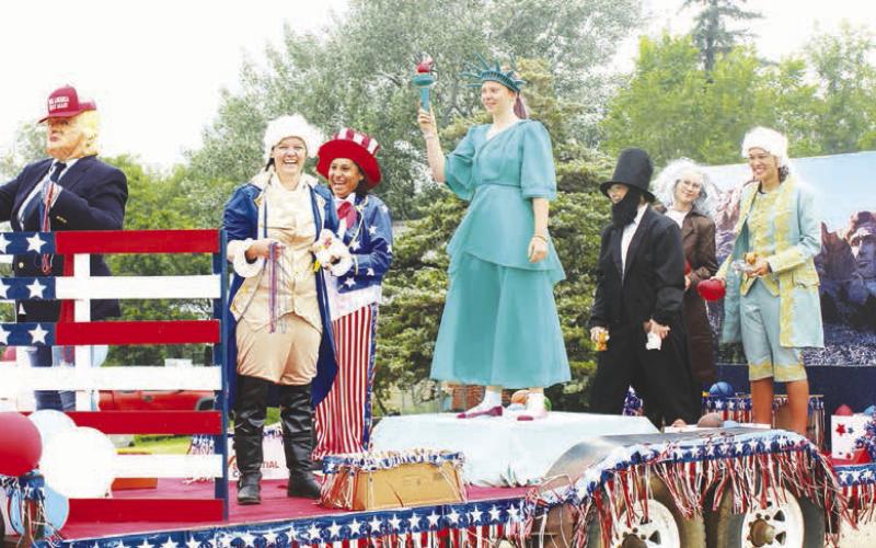 Western Dakota Bank float entry wins ‘Best of Show’ at Isabel Parade