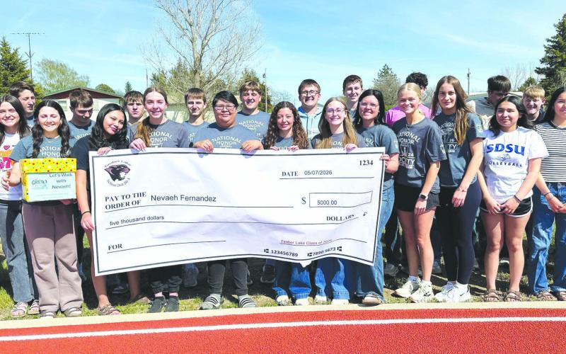 TLHS seniors gift