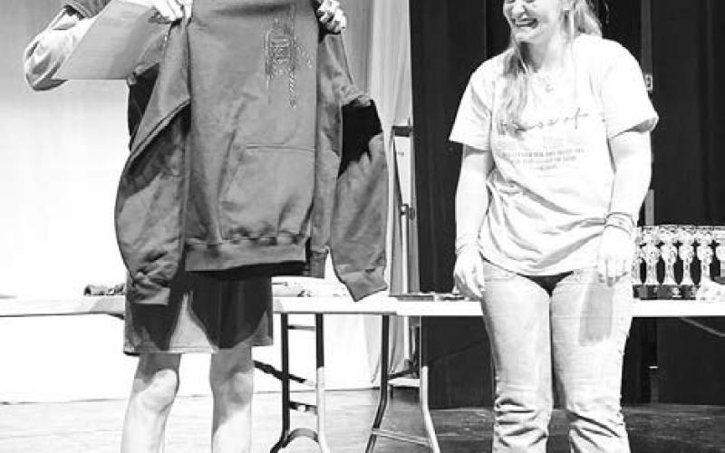 Lander Bruguier received the Memory Master Award and a jacket. Jordan Jones (right) made the presentation at Awards Day.