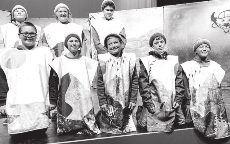 THE BLACK HILLS. FRONT (L-R): Cooper Goldade, Gavin White, Rance Gross, Pete Maher, Demetrius Sanchez; BACK: Kingstyn Mutchler, Anna Kraft, Harlem Mutchler.