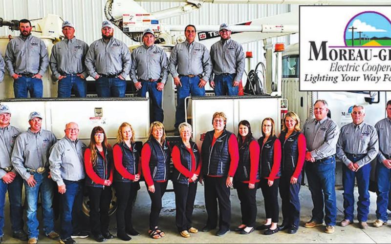 M-G EMPLOYEES. FRONT (L-R): Hunter Smith, Camden Sawvell, Lemburg, Jessica Keller, Kent Larson, Neil Hahne, Brock Fischer, Jace Vrooman, Roger Lawien, Wendy Shupick, Tammi Ducheneaux, Garret Simon; BACK: Jamey Pateneaude, Josh Lemburg, Justin Sue Sherwood, Melissa Maher, Linda Dahlgren, Shayla Beer, Kyrie Thorstenson, Ty Olson, Jody Pateneaude, Chad Mettler, Troy Long.