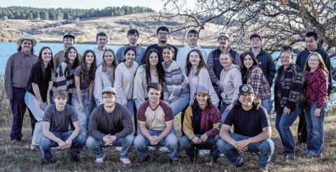Front, l-r: Eddie Keller, Gabe Keller, Tucker Winterberg, Matthew Bowlby, Devon Swift Hawk; Middle: Kiya Mowrer, Meredith Maciejewski, Natalie Lawrence, Peyton Keller, Joie LeBeau, Kessa Bigger, Jasmine Nash, Lola Hornick, Jordan Jones, Mckenzi Vomacka, Molly Miller, Brelan Maher; Back: Riley Montgomery, Cole Ducheneaux, Landon Lemburg, Dante Gutierrez, Preston Bagola, Gavin Farlee, Carsen Schrempp, Treyton Du Preez, Damien Salciedo.