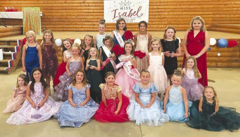 The contestants of the 2026 Miss Isabel Pageant. Front (l-r): Tenley Webb, Blake Booth, Harper O’Leary, Lakyn Lindskov, Remington Aberle, Jessa Aberle, Kara Aberle; Second row: Drew Long, Maren Maher, Sawyer Schweitzer, Nerishca Weldon, Mia Linderman; Third row: Charlie Boden, Tessa O’Leary, Elliot Schweitzer, Charlie Long, Rowan Maher, Remington Schott, and Miné Baker; Back: Realyn Quaschnick, Tegan Baker, and Ada O’Leary. Photo by Ann Arnold