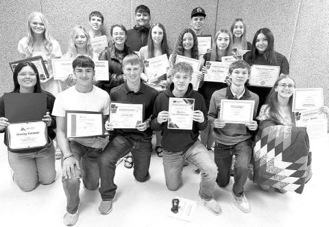 Students from the TLHS Class of 2026 who were awarded scholarships at the annual awards day program on May 6 were (Front, l-r) Presley Goldade, Ethan Ward, Holden Gill, Brody Ellison, Gavin White, Emma Johnston; Middle: Hailey Roggow, Maddie Lou Gray, Maria Scherer, Sara Keller, Arianna Bieber, Gailup Bollinger, August Laurenz-Anderson; Back: Cullen Biegler, Hadley Thompson, Chrisopher Peterson-Lemmon, and Geana Bollinger.