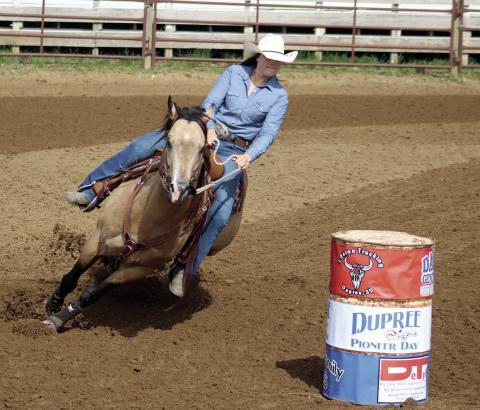 Five area students compete at College National Finals Rodeo