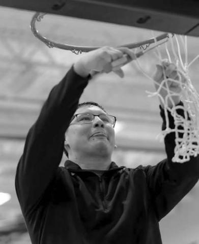 Cutting down the nets ...