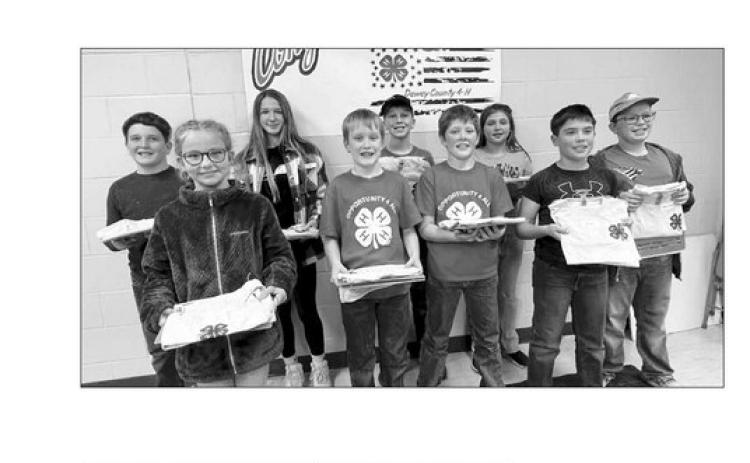 Cross Trail Blazers 4-H Club. Front Row (L-R): Sophia Gross, Mason Hollenbeck, Monroe Kraft, and Glen Mowrer; Back Row: (L-R): Luke Biegler, Josie Boldt, Gracen Gill, Finley Boldt, and Garrett Nilson. Not pictured: Greyson Goldade and Stella Nilson.
