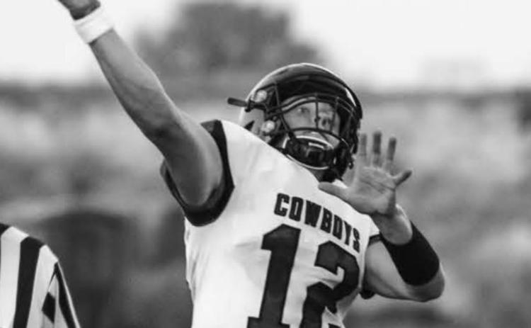 Lemmon-McIntosh quarterback Cody Thompson made 7 TD passes in the win over Hettinger-Scranton. Photo by Jon Flatland