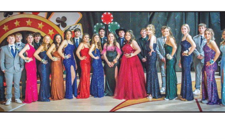 Photo by Charles Miner FRONT (L-R): Gabe Keller, Meredith Maciejewski, Jordan Jones, Kessa Bigger, Jasmine Nash, Joie LeBeau, Natalie Lawrence, Kiya Mowrer, Rylee Martin, Lola Hornick, Carla Del Rio Larrea, Hermione Boysen, Mckenzi Vomacka, Peyton Keller; BACK: Tucker Winterberg, Eddie Keller, David Toviah, Dante Gutierrez, Carson Schrempp, Treyton Du Preez, Cole Ducheneaux, Gavin Farlee, Landon Lemburg.