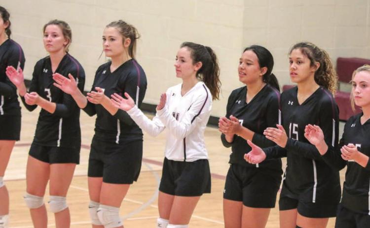 Panthers (L-R) Maci Maher, Carlie Lawrence, Kenna Webb, Rachel Toviah, Kessa Bigger, Jasmine Nash, McKenzi Vomacka are on a roll. Photo by Jon Flatland