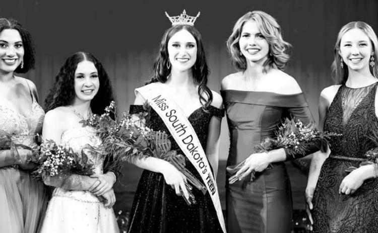 Pictured at the Miss South Dakota’s Outstanding Teen Pageant are (L-R) Javonte Madsen (third runner-up), Karina Novotny (fourth runner-up), Miss South Dakota’s Outstanding Teen Olivia Odenbrett, Natalie Biegler (first runner-up), and Sydney Lockhart (second runner-up).